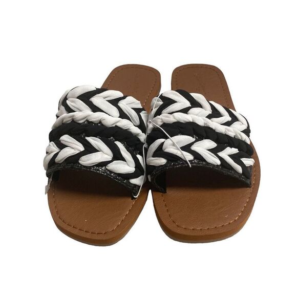 UNIVERSAL THREAD Women’s Black/Eve Slip On Sandals Size 6.5 - Picture 1 of 9